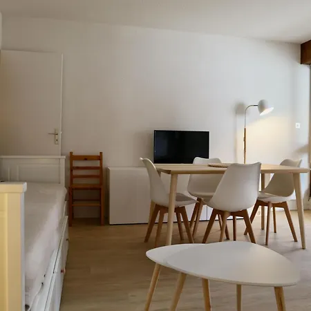 Appartement T2 Renove A 2 Min De La Plage, Centre Seignosse, A Pied, Draps Et Menage Inclus - Fr-1-239-812 *